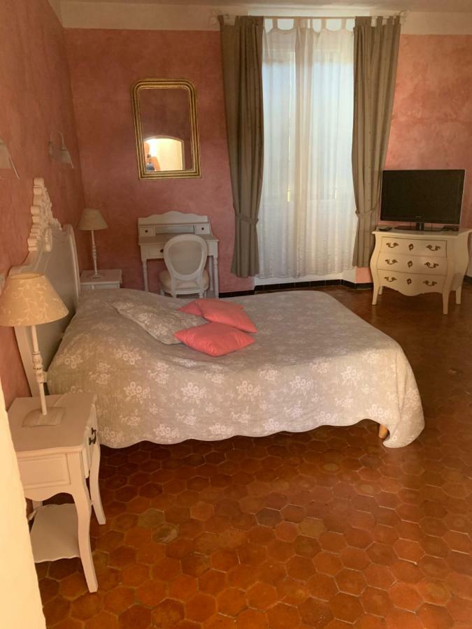 Auberge Du Montagnier Saint-Julien  ภายนอก รูปภาพ